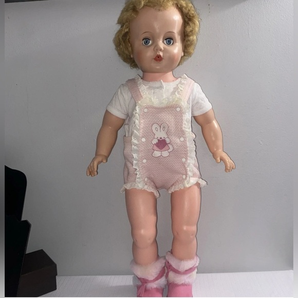 Ellanee Other - Vintage Ellanee 26-11 Drink N’ Wet Toddler doll, 28”-1960